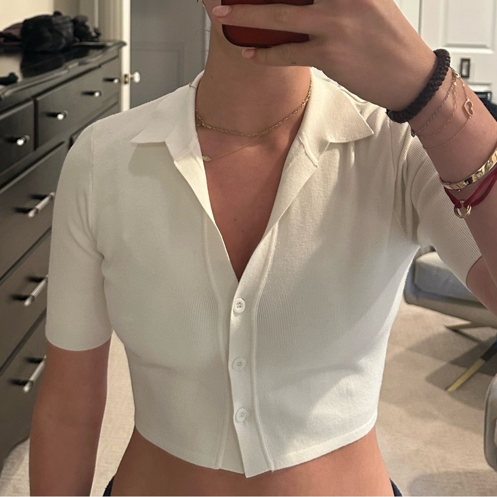 Olivaceous White Notched Collar Crop Button Down Shirt